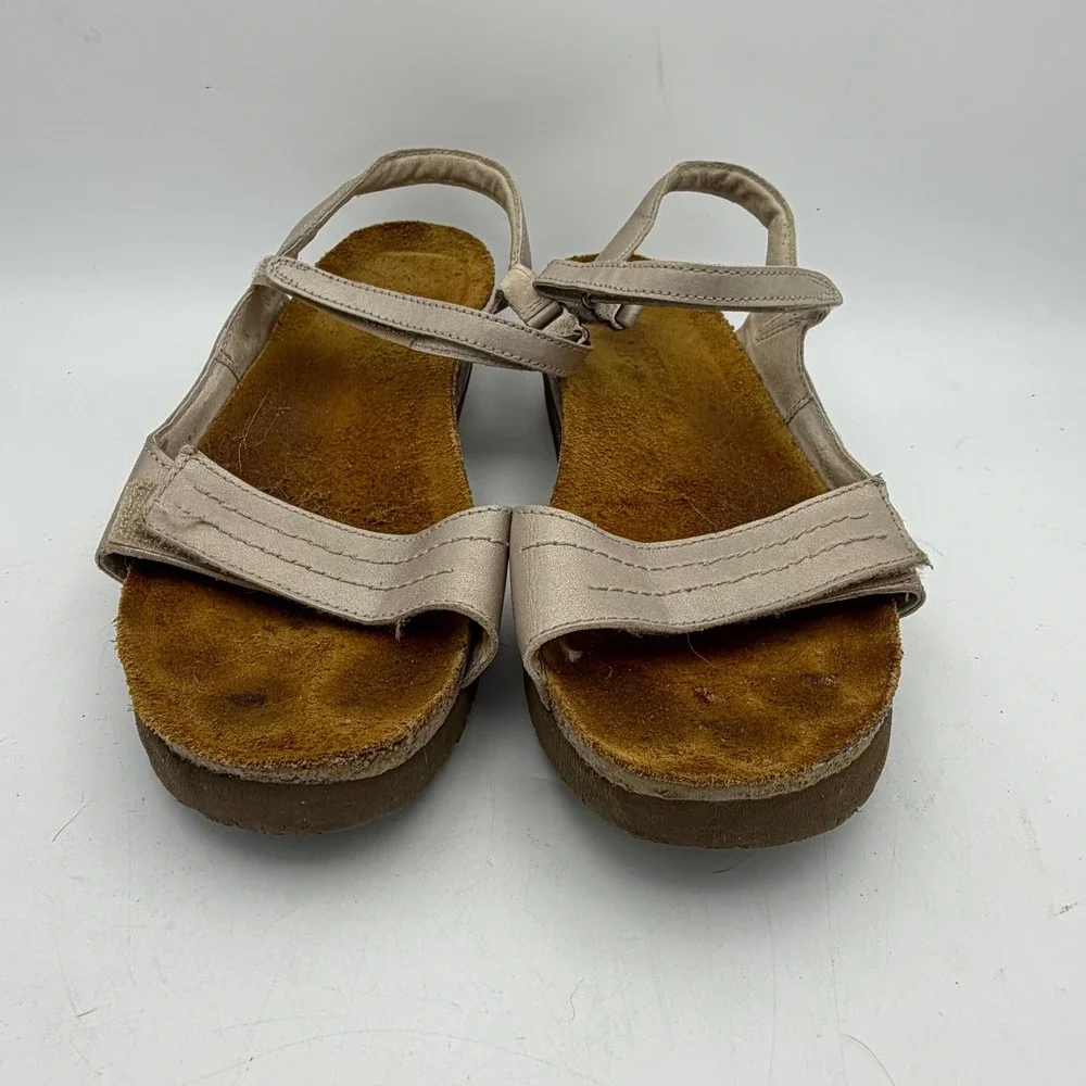 Naot Womens 40 Sandals Kayla Champagne Metallic Leather Wedge Comfort‎ Strappy